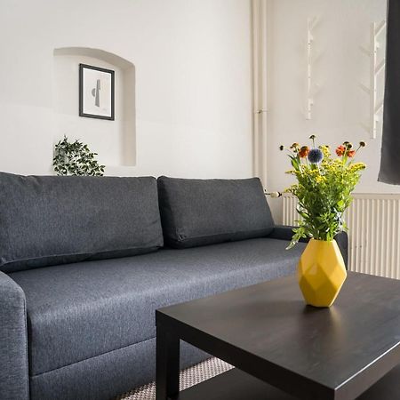 Spacious Apartment In Berlin Mitte For 6 מראה חיצוני תמונה