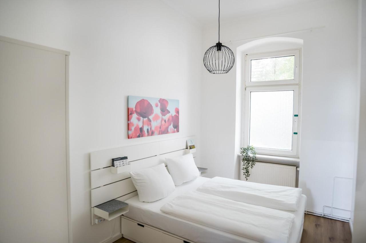 Spacious Apartment In Berlin Mitte For 6 מראה חיצוני תמונה