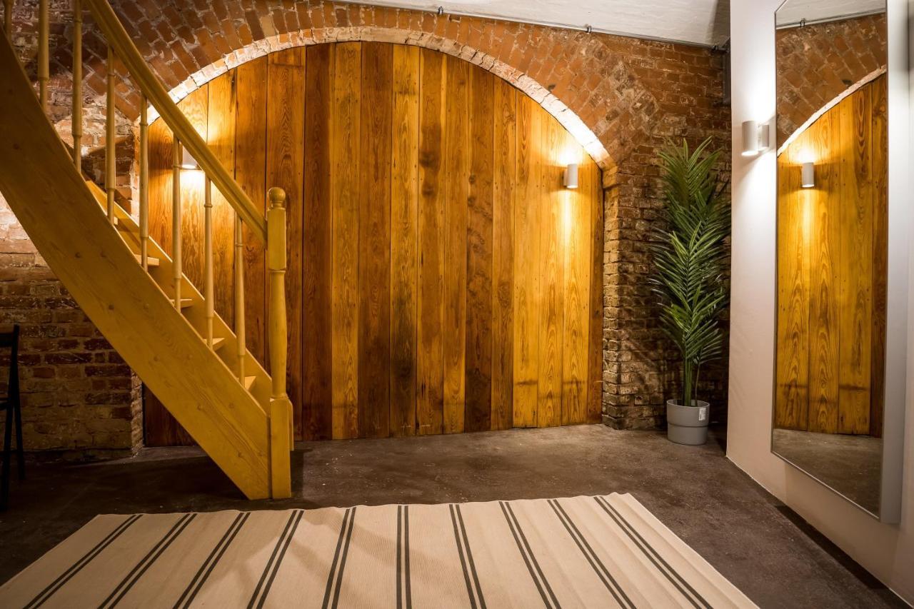 Spacious Apartment In Berlin Mitte For 6 מראה חיצוני תמונה